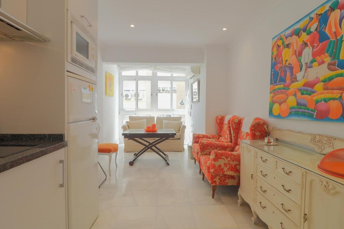 C1 - Seaside Malagueta Central Apartment Малага Екстериор снимка