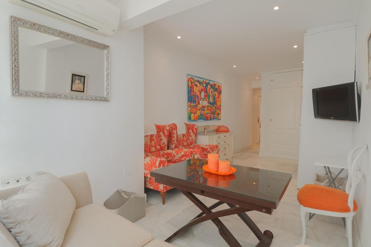 C1 - Seaside Malagueta Central Apartment Малага Екстериор снимка