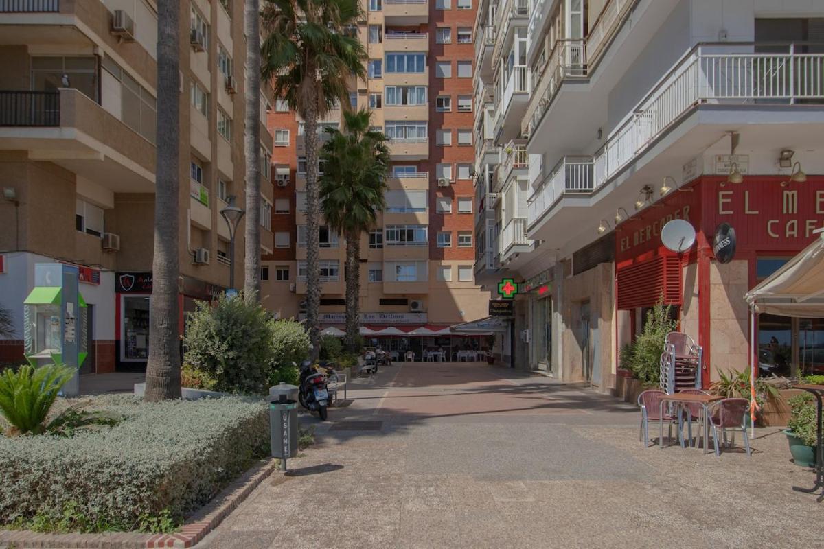 C1 - Seaside Malagueta Central Apartment Малага Екстериор снимка